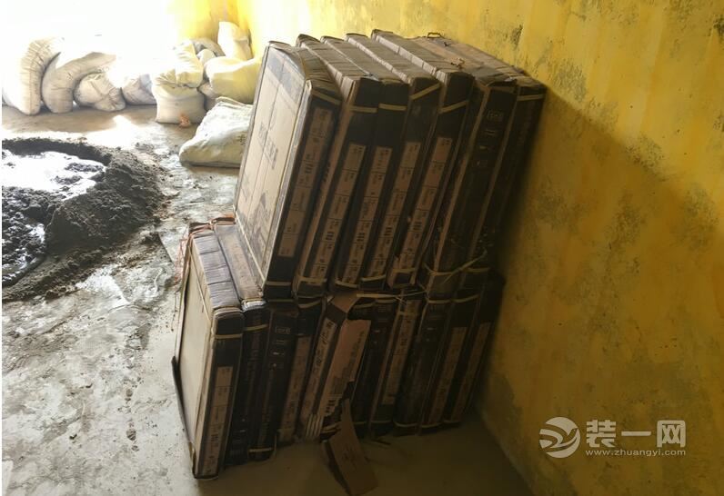 封阳台花了490元/平米瓷砖进场 深圳装修业主忙不停