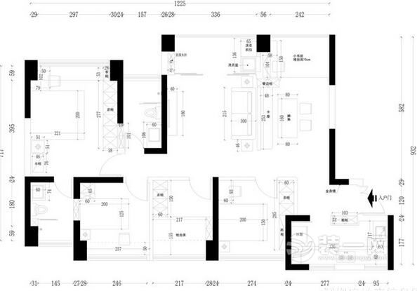 四室两厅户型图 四室两厅户型图