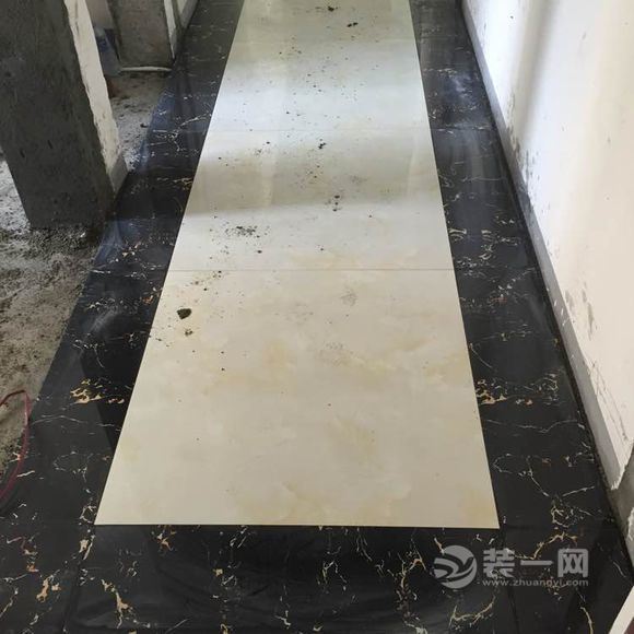 回老家装修套内90平米 从开工到贴瓷砖过程