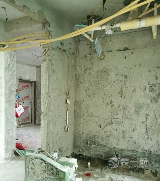 深圳72平米一房改三房装修过程（三）：主体拆改